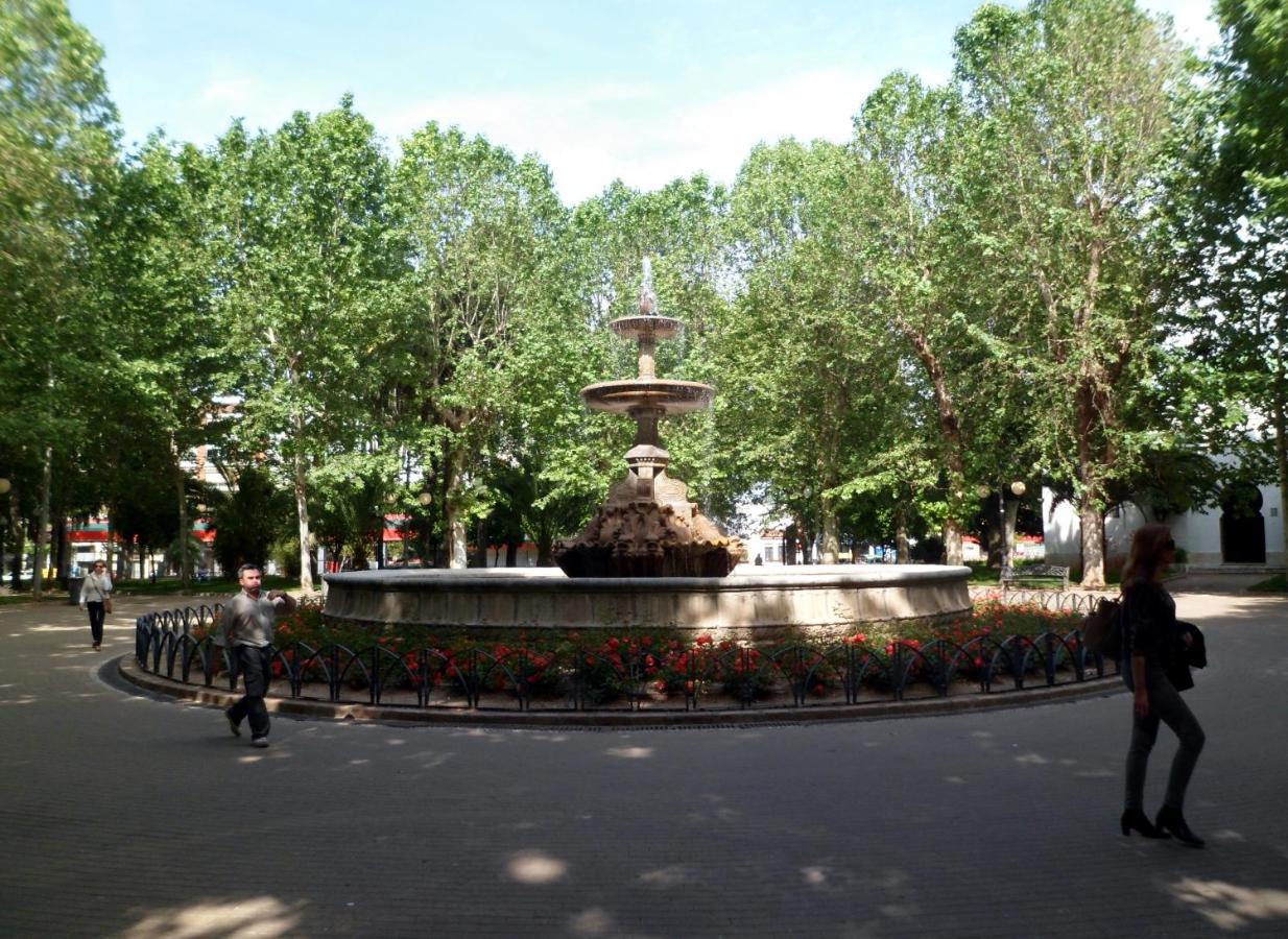 Estudio Jardines De Colon Kordoba Zewnętrze zdjęcie